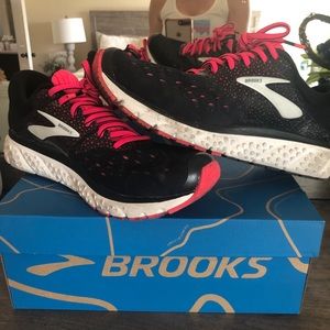 Brooks Glycerin 16, new condition. Worn 4-5 times